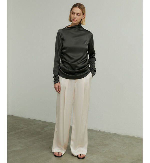 BEIGE,「GINETTE / シャーリングブラウス」|シャツ・ブラウス|