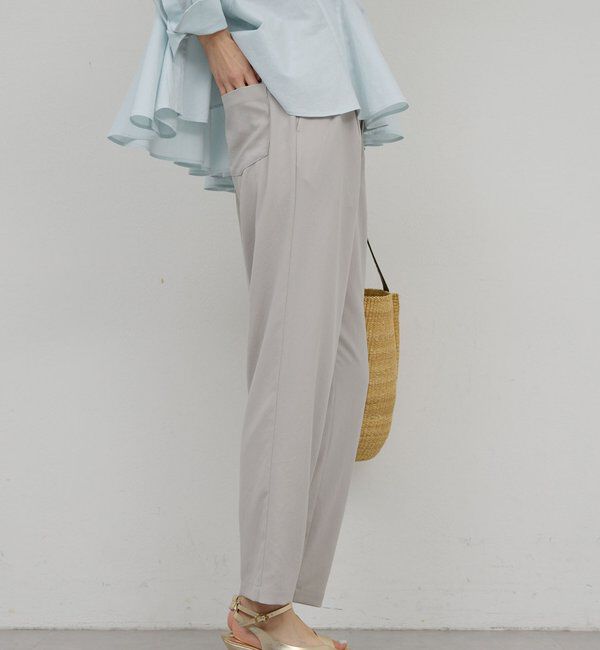  「ライトジャージーテーパードパンツ」|チノ|