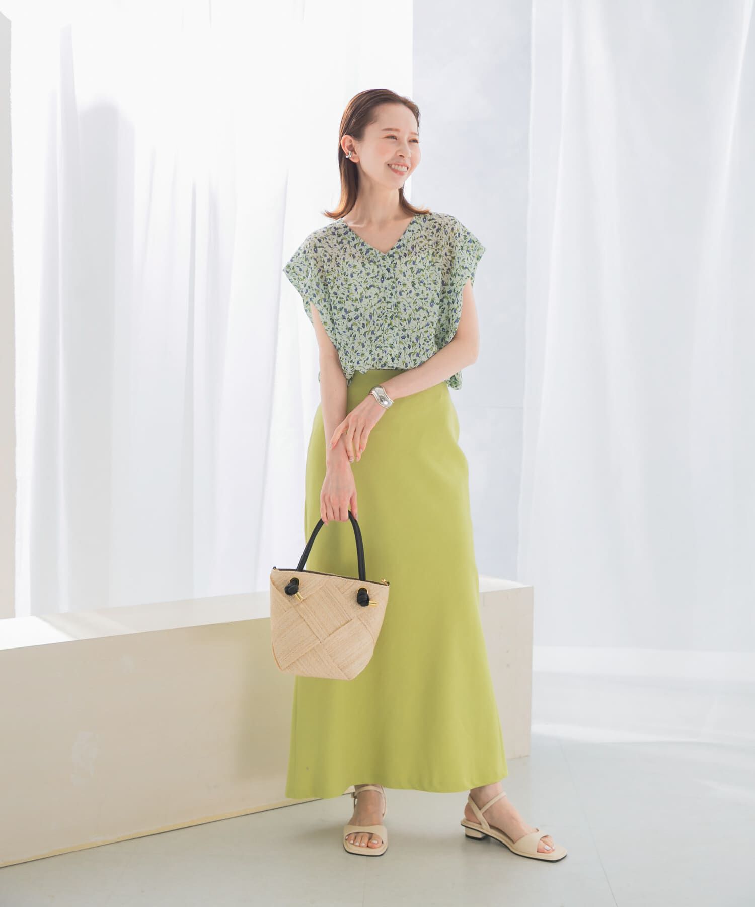 URBAN RESEARCH ROSSO「フラワープリントブラウス」|シャツ・ブラウス|