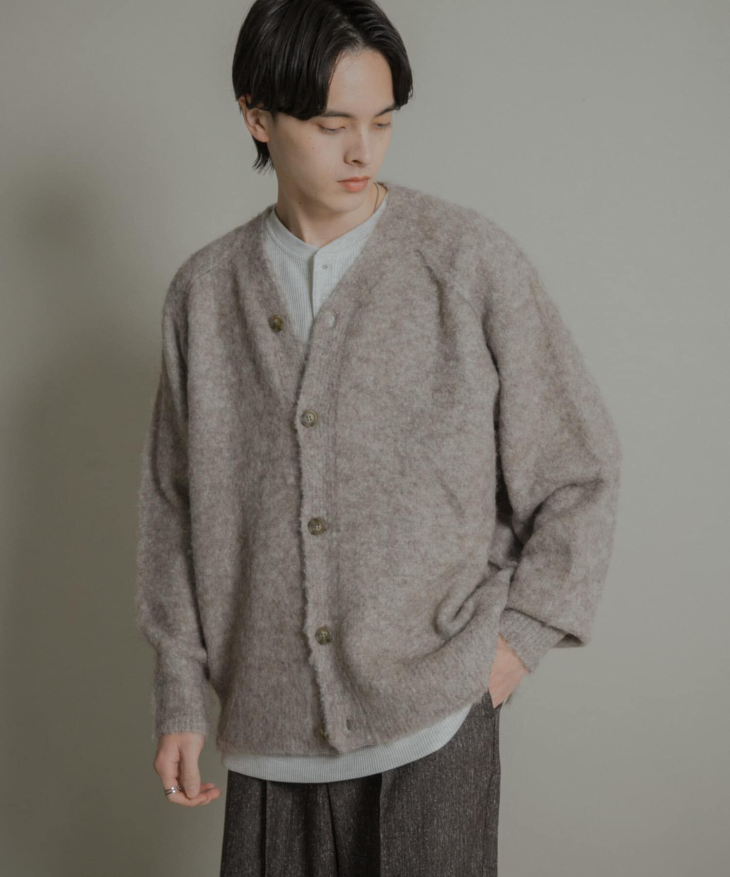 SENSE OF PLACE by URBAN RESEARCH「ブークレVネックカーディガン」|カーディガン|ライトベージュ