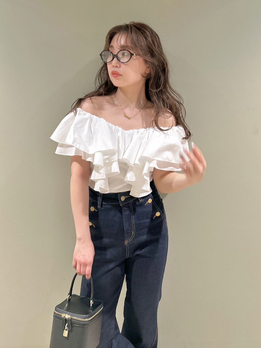 LILY BROWN「デコルテフリルカットトップス」|Tシャツ・カットソー|WHT