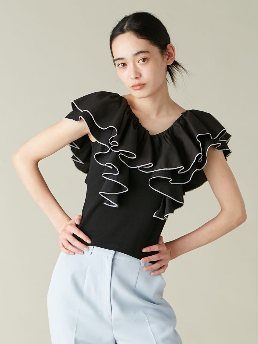LILY BROWN「デコルテフリルカットトップス」|Tシャツ・カットソー|