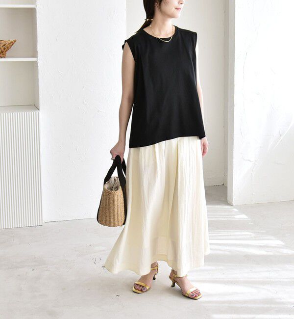 quaranciel「《予約》quaranciel:〈接触冷感/汗染み防止加工/洗濯機可能〉クルー ノースリーブ TEE」|Tシャツ・カットソー|