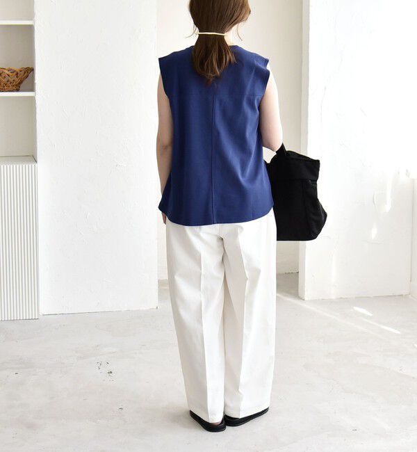 quaranciel「《予約》quaranciel:〈接触冷感/汗染み防止加工/洗濯機可能〉クルー ノースリーブ TEE」|Tシャツ・カットソー|