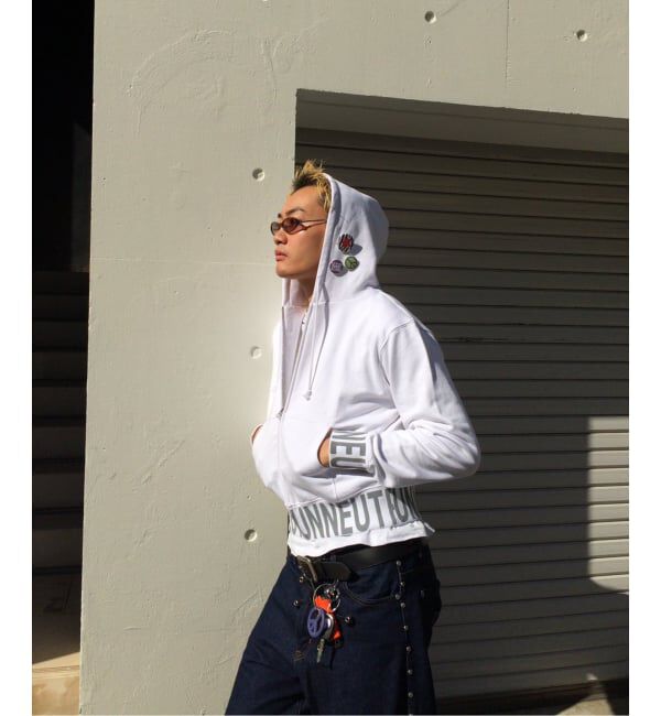 Oriens JOURNAL STANDARD「フーディーwith バッジ」|パーカー|