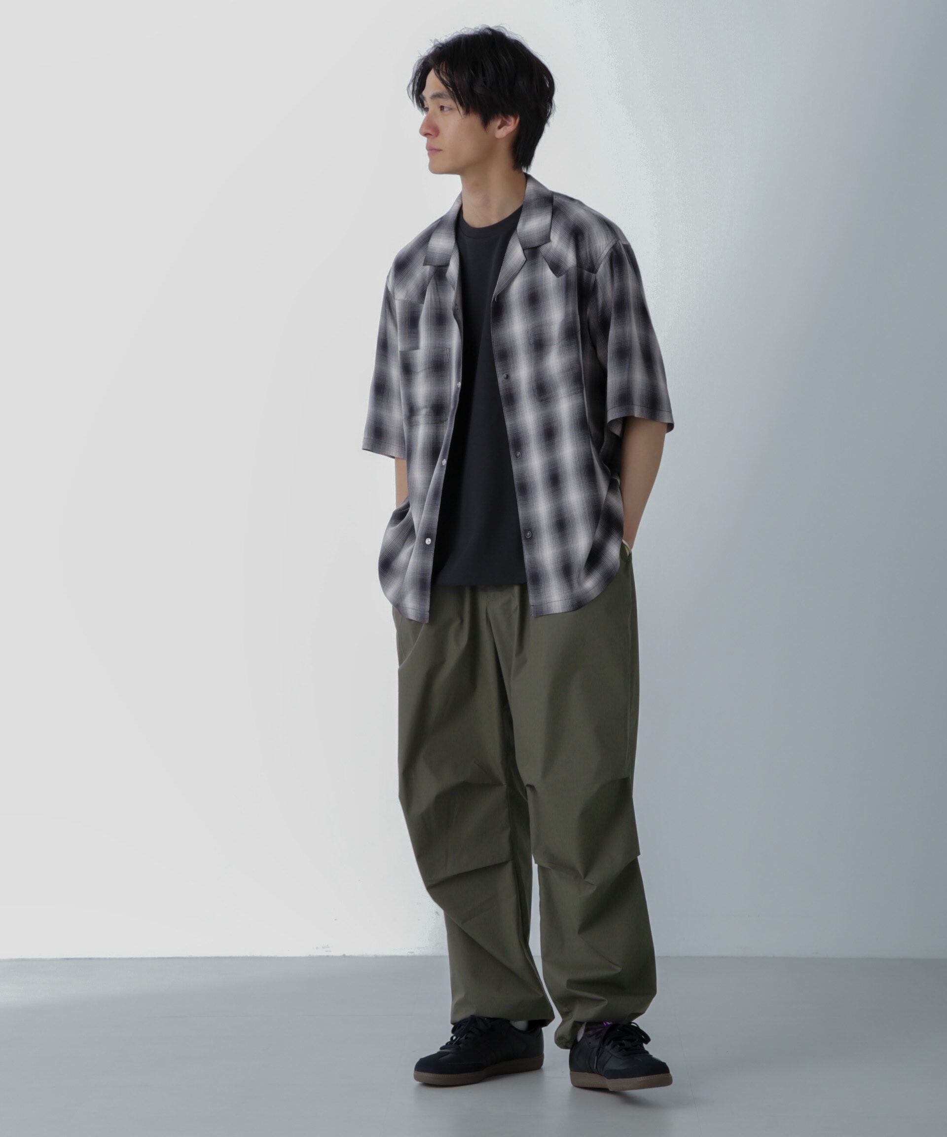 nano･universe「ライトウェイトイージーパンツ」|チノ|