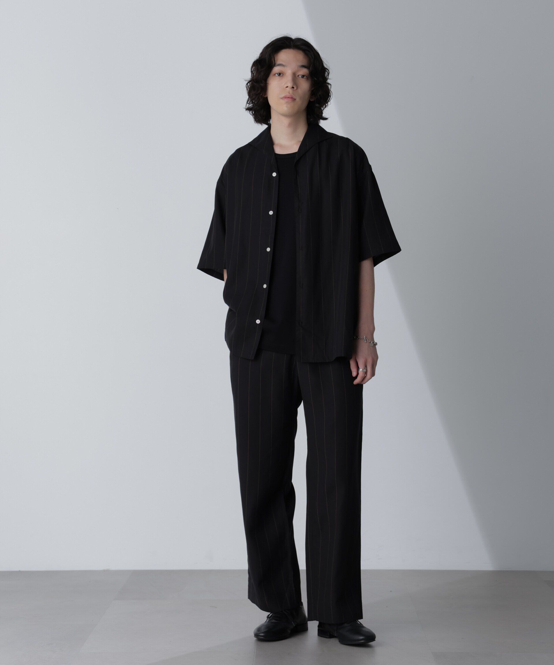 nano･universe「リネンブレンドピンストライプ1タックパンツ(セットアップ可)」|チノ|