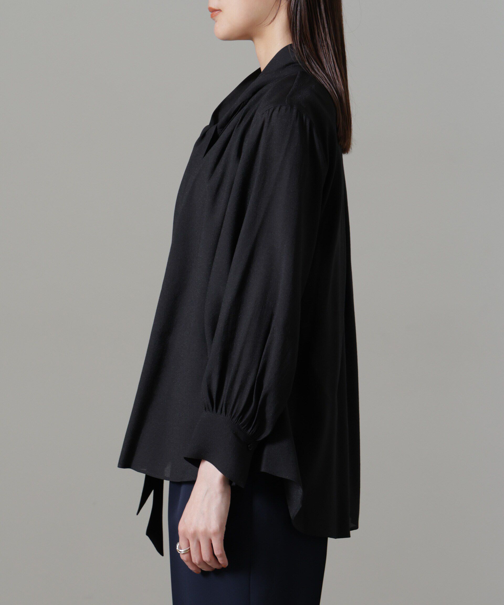 nano･universe「リンクルドビーリボンタイブラウス」|シャツ・ブラウス|