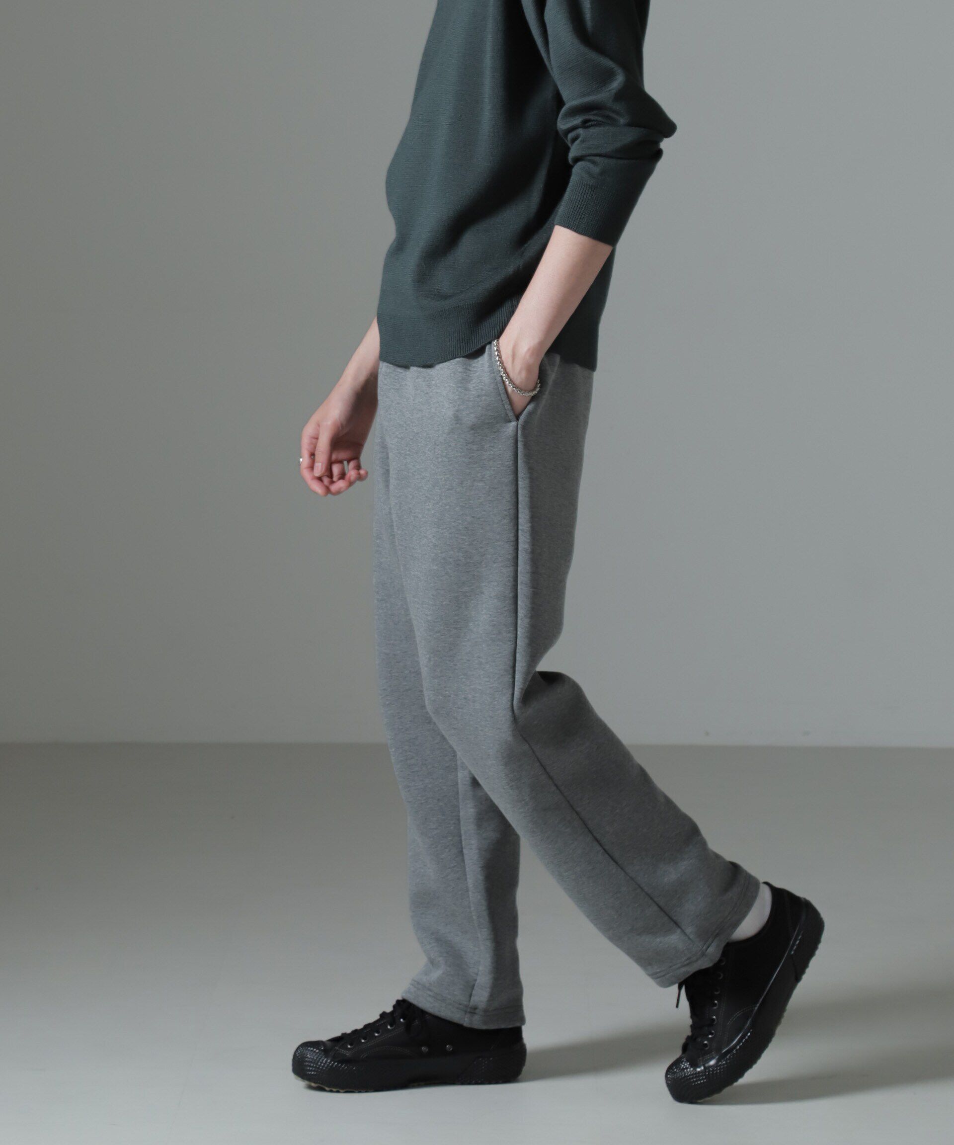 nano･universe「ボンディングトレーナーパンツ」|チノ|