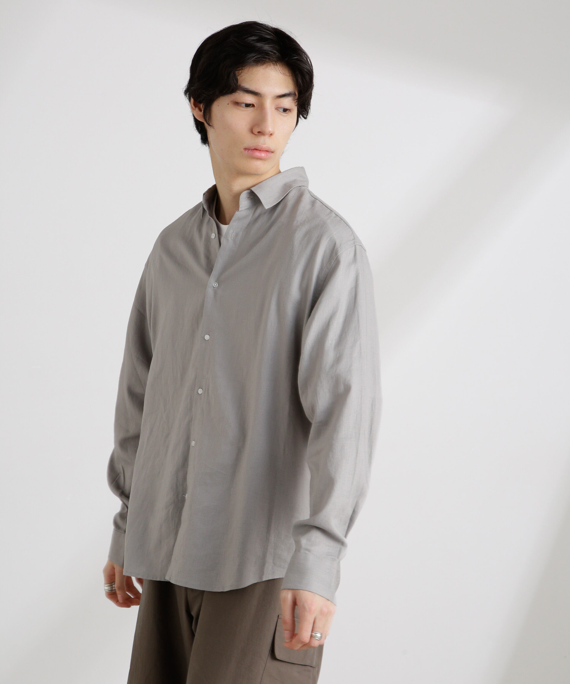 nano･universe「アンチスメルリネン レギュラーカラーシャツ 長袖」|シャツ・ブラウス|グレー