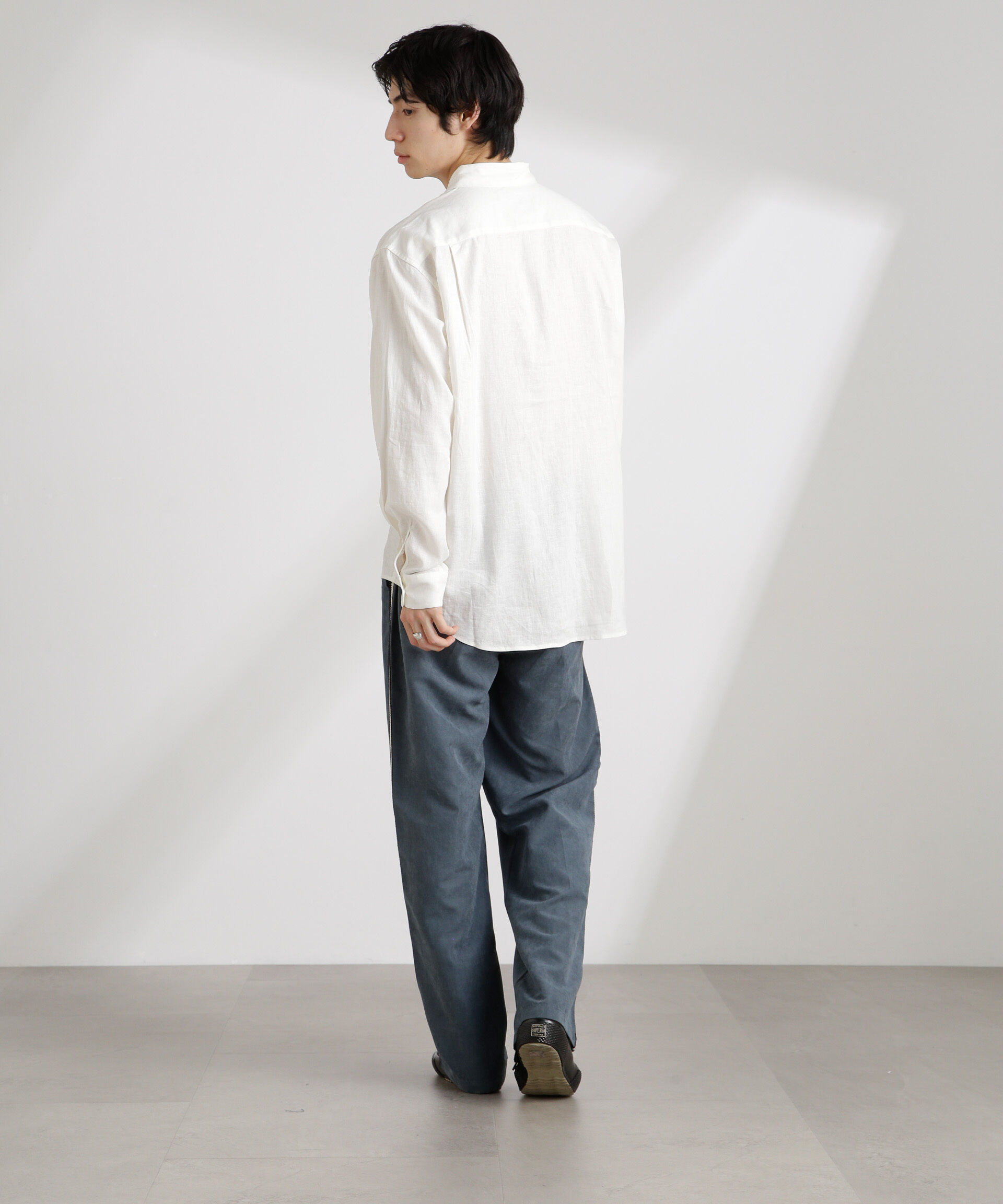 nano･universe「アンチスメルリネン レギュラーカラーシャツ 長袖」|シャツ・ブラウス|