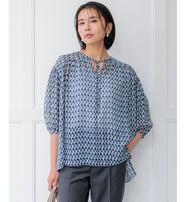 23区「【洗える】Ratti コラージュプリント ギャザー ブラウス」|シャツ・ブラウス|ﾌﾞﾙｰﾌﾟ