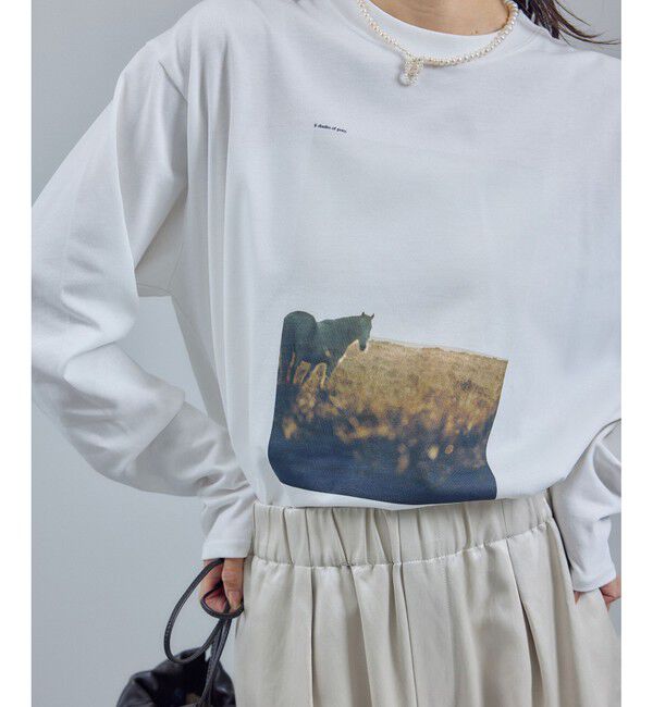 SALON adam et rope'「【Annie Spratt by SALON】フォトロングスリーブTシャツ」|Tシャツ・カットソー|ホワイト系(12)