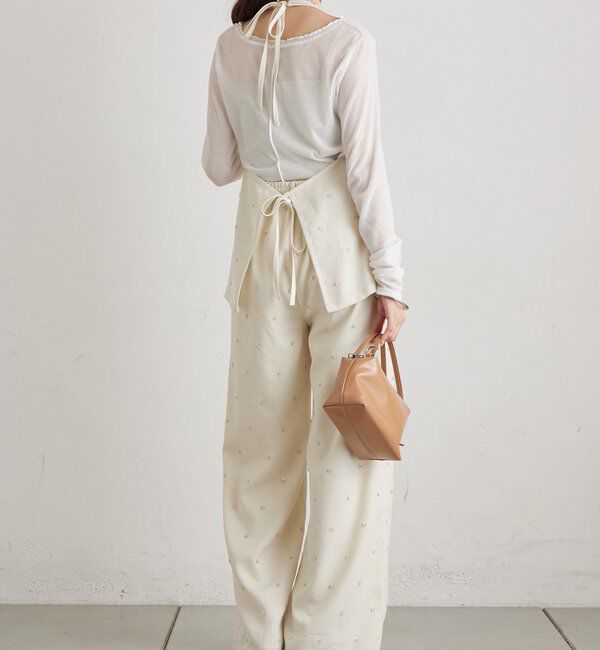  「ビージーフラワースラックス」|チノ|