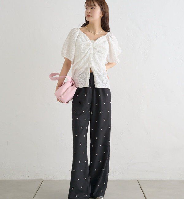  「ビージーフラワースラックス」|チノ|