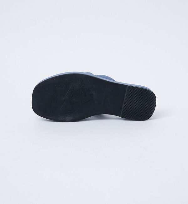 AU BANNISTER「【WEB限定】厚底 チューブ クッション フラット サンダル」|サンダル|