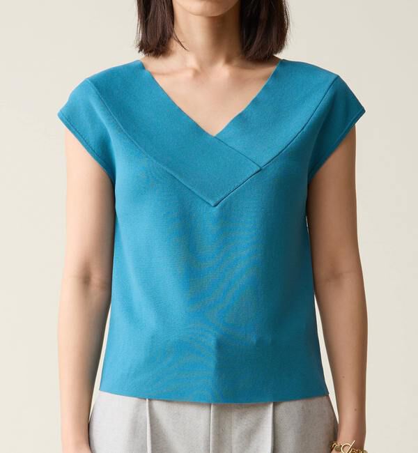 TIARA「Vネッククラシカルニット」|ニット・セーター|