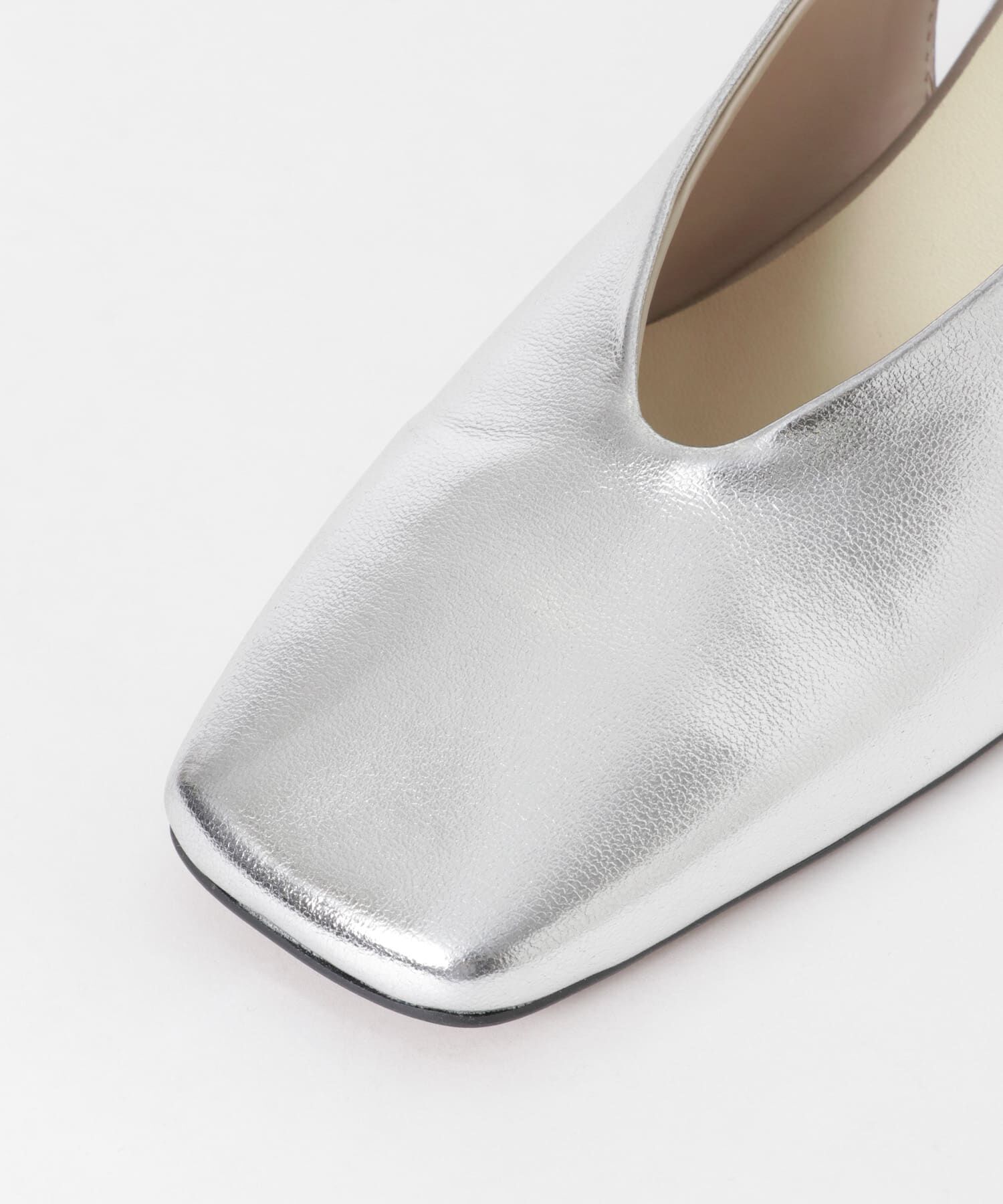 URBAN RESEARCH「『別注』『MADE IN JAPAN』 MILLIWM&times;URBAN RESEARCH　ヒールパンプス」|パンプス|