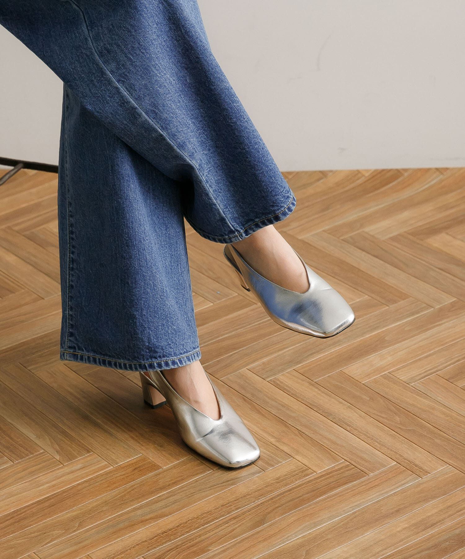 URBAN RESEARCH「『別注』『MADE IN JAPAN』 MILLIWM&times;URBAN RESEARCH　ヒールパンプス」|パンプス|