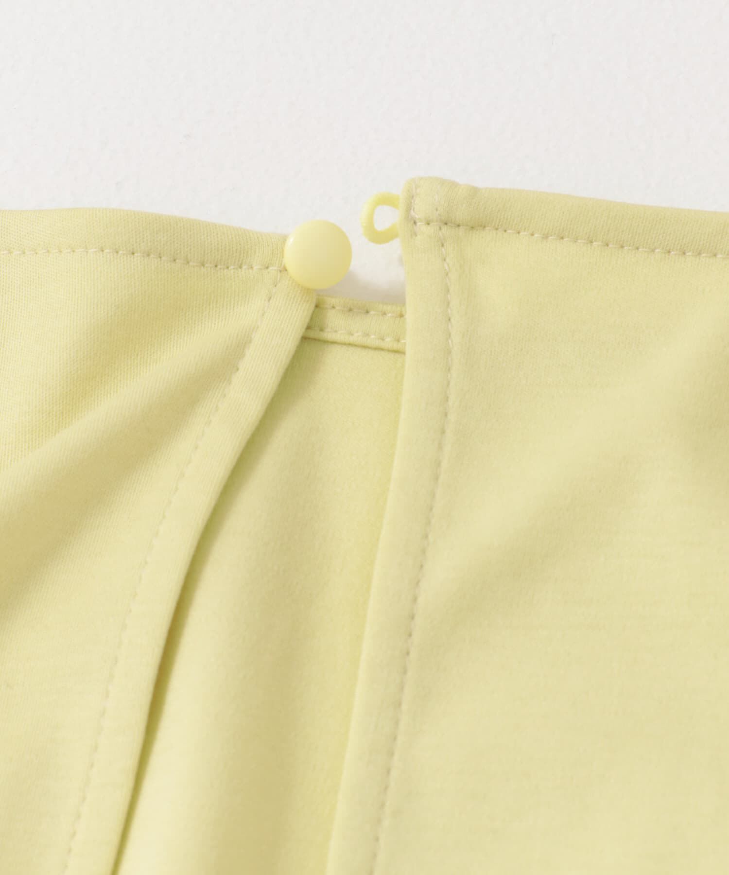 URBAN RESEARCH ROSSO「『UR TECH』F by ROSSO　UVCUTバックオープンクロップドTシャツ」|Tシャツ・カットソー|