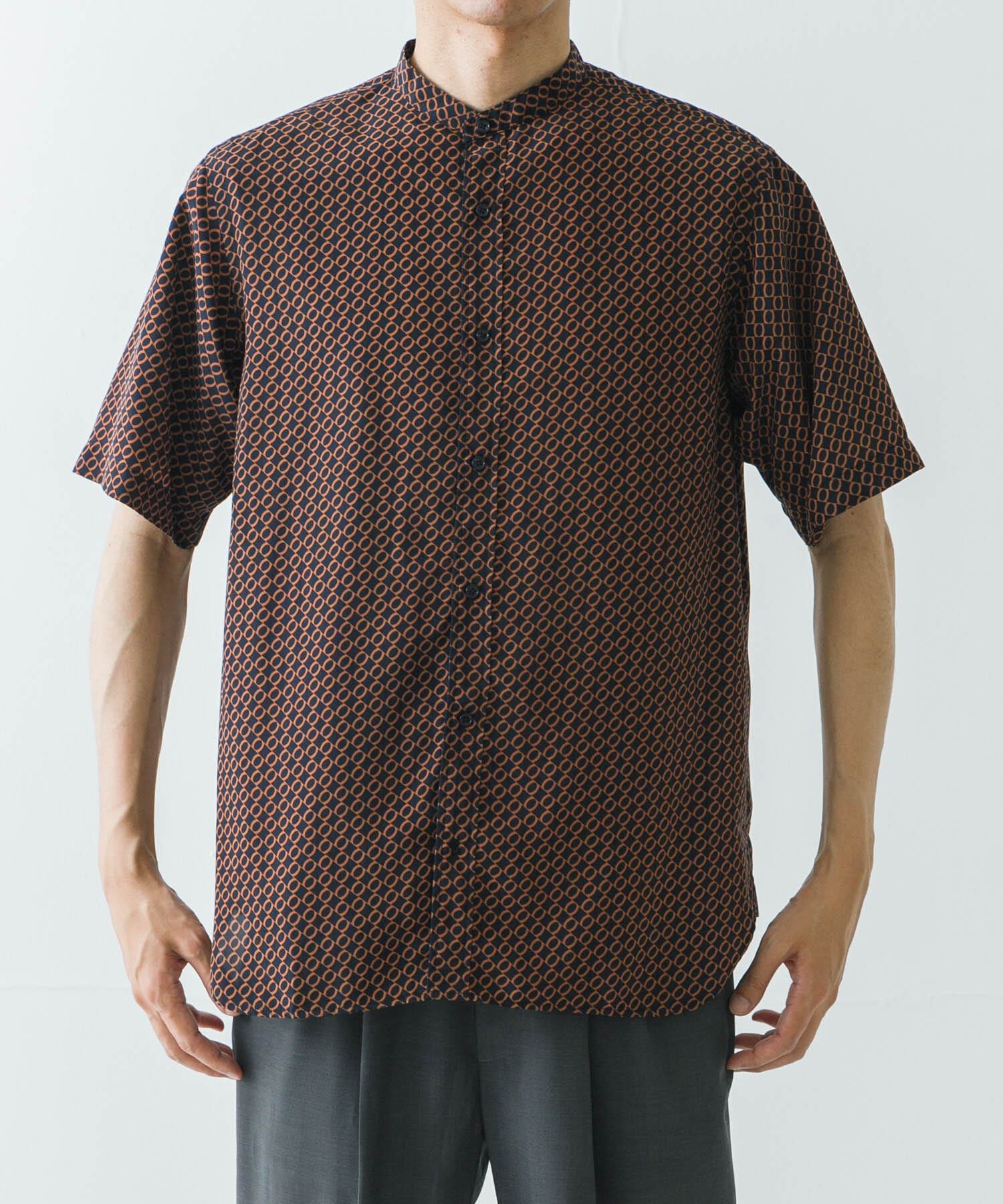 URBAN RESEARCH「PRINT BAND COLLAR SHIRTS」|シャツ・ブラウス|
