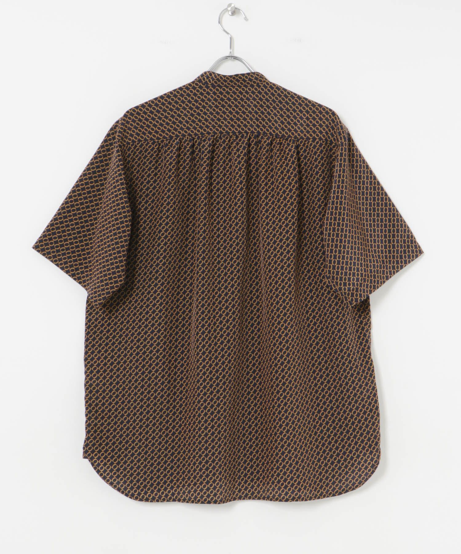 URBAN RESEARCH「PRINT BAND COLLAR SHIRTS」|シャツ・ブラウス|