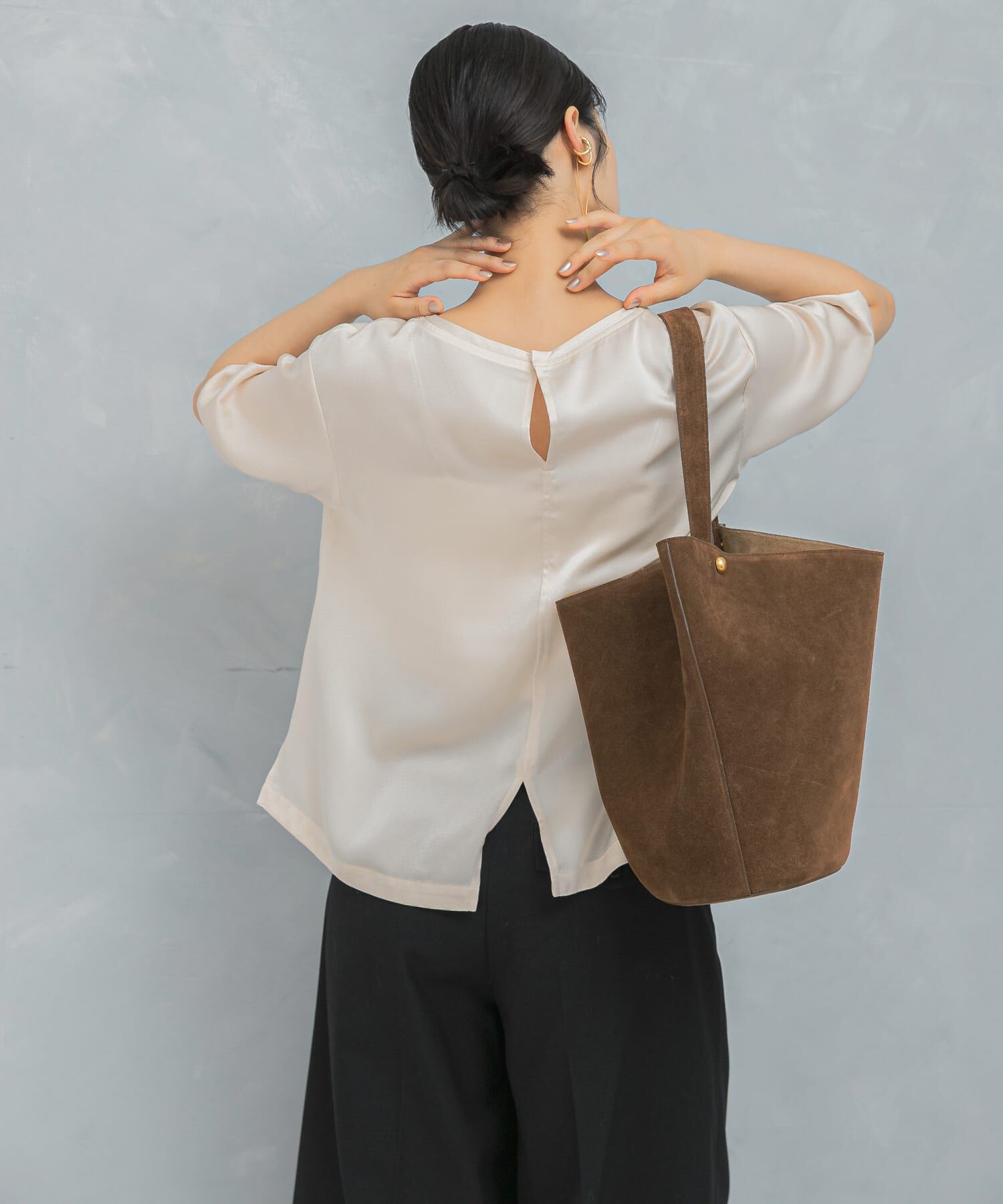 URBAN RESEARCH ROSSO「UVカットサテンブラウス」|Tシャツ・カットソー|