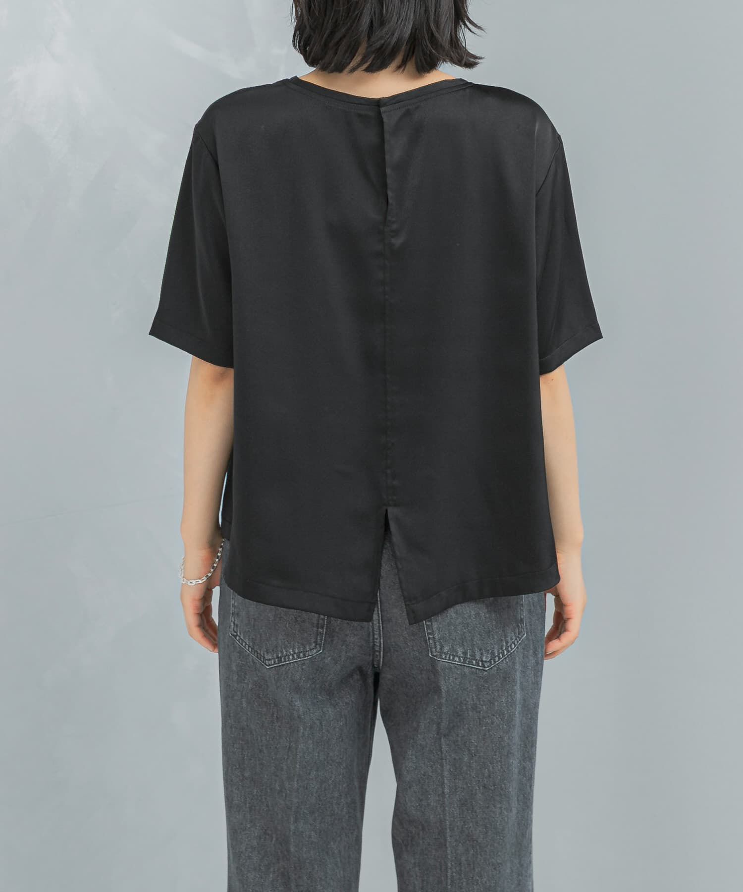 URBAN RESEARCH ROSSO「UVカットサテンブラウス」|Tシャツ・カットソー|