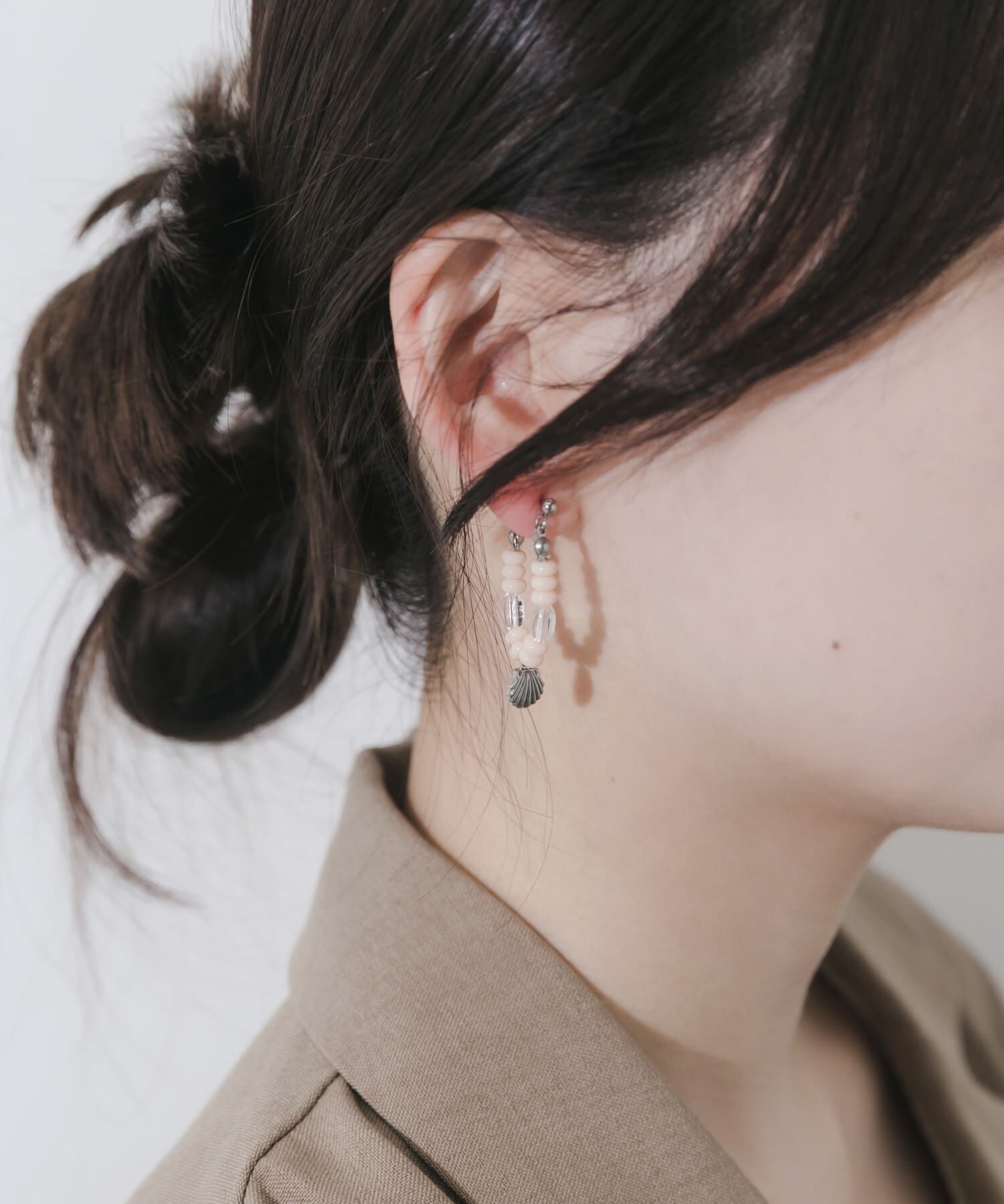 SMELLY「ステンレスシェルモチーフビーズピアス」|ピアス|