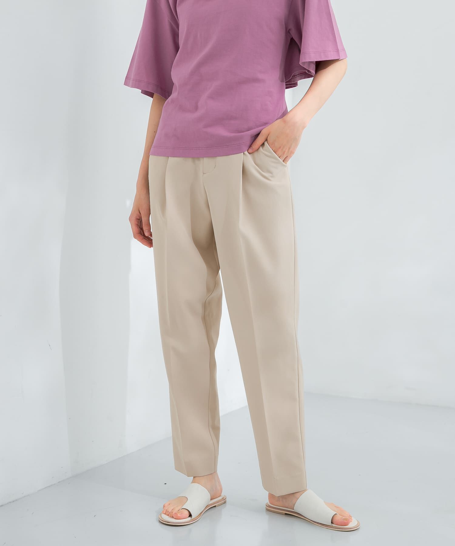  「illi　ワンタックスリムテーパードパンツ」|その他|ベージュ