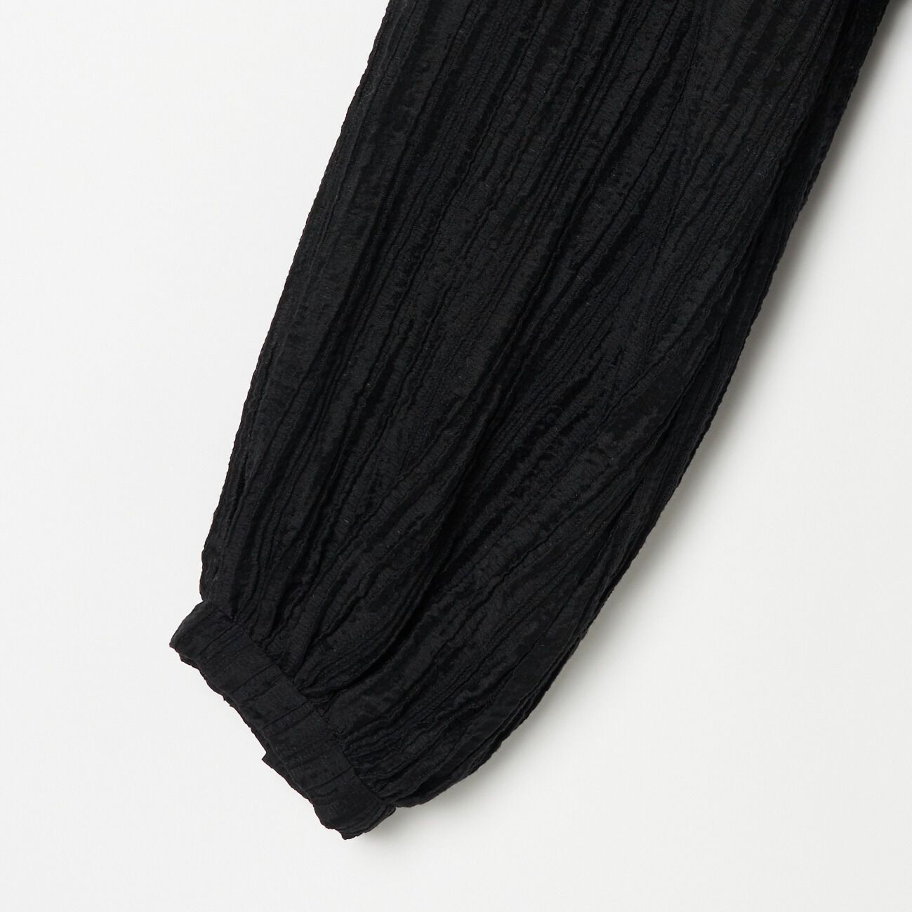 HELIOPOLE「HELIOPOLE STRIPED CREPE SIDE SLIT BLOUSE」|シャツ・ブラウス|