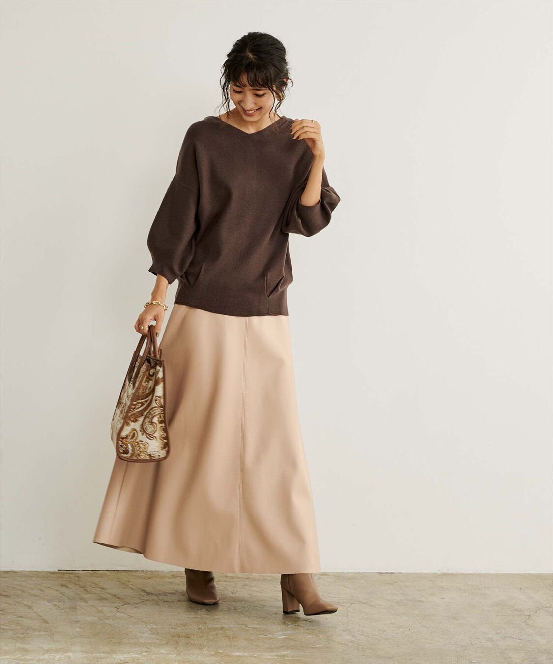 ur's「フェイクレザーフレアスカート」|スカート|