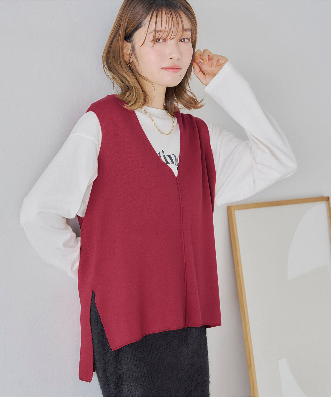 titivate「サイドスリットVネックニットベスト」|ニット・セーター|