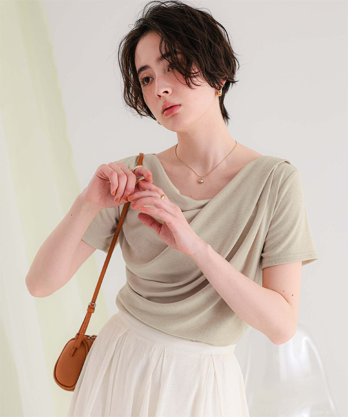 titivate「オフショルダーハーフスリーブTシャツ」|Tシャツ・カットソー|