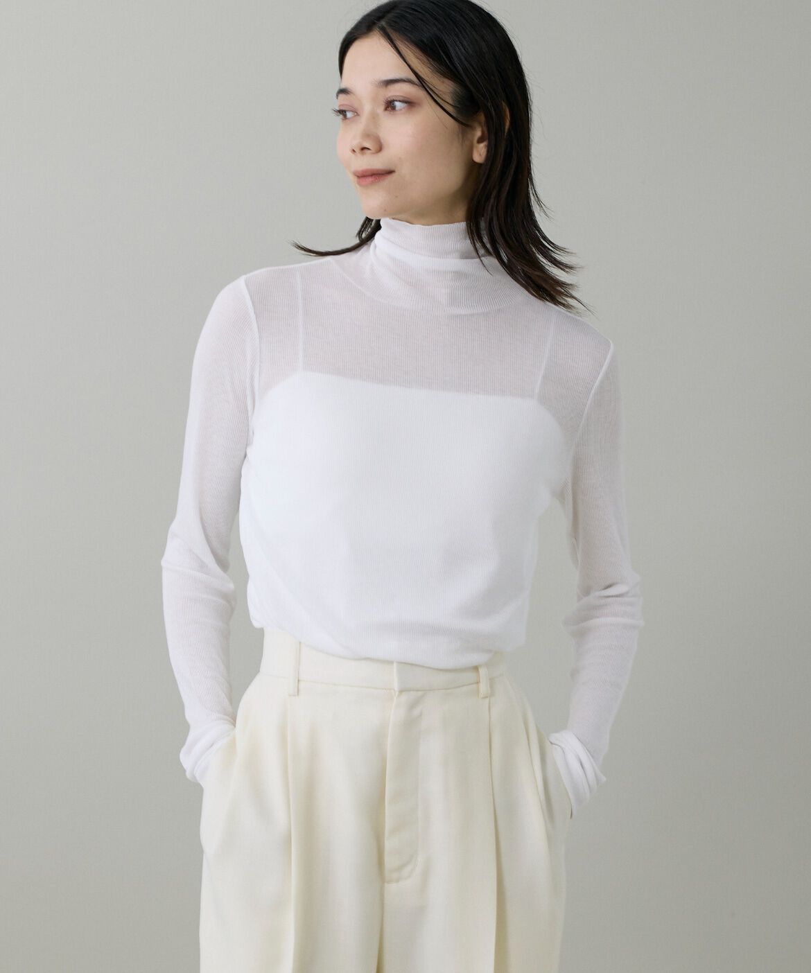 INED「《大きいサイズ》ハイネックロングTシャツ」|Tシャツ・カットソー|オフホワイト1