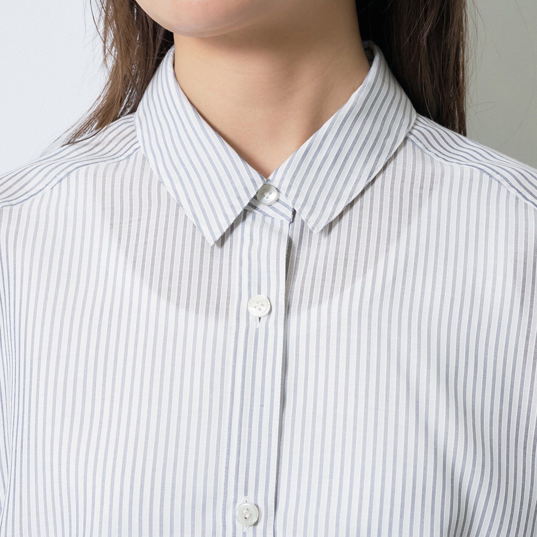 INDIVI「【洗える／2WAY】ドロスト付 シアーシャンブレーシャツ」|シャツ・ブラウス|