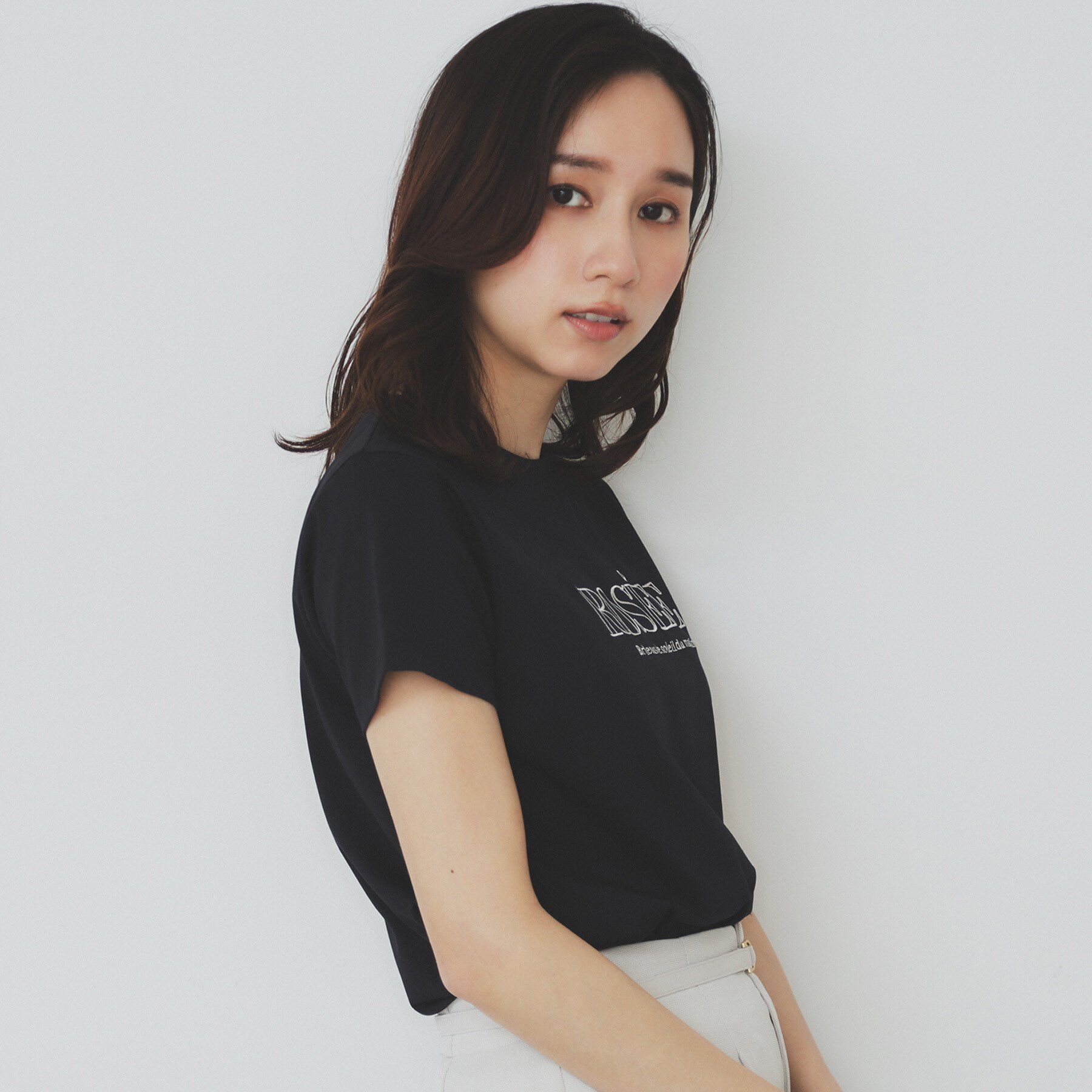 index「フロントロゴ刺繍Tシャツ【UVケア/洗濯機洗い可/接触冷感】」|Tシャツ・カットソー|