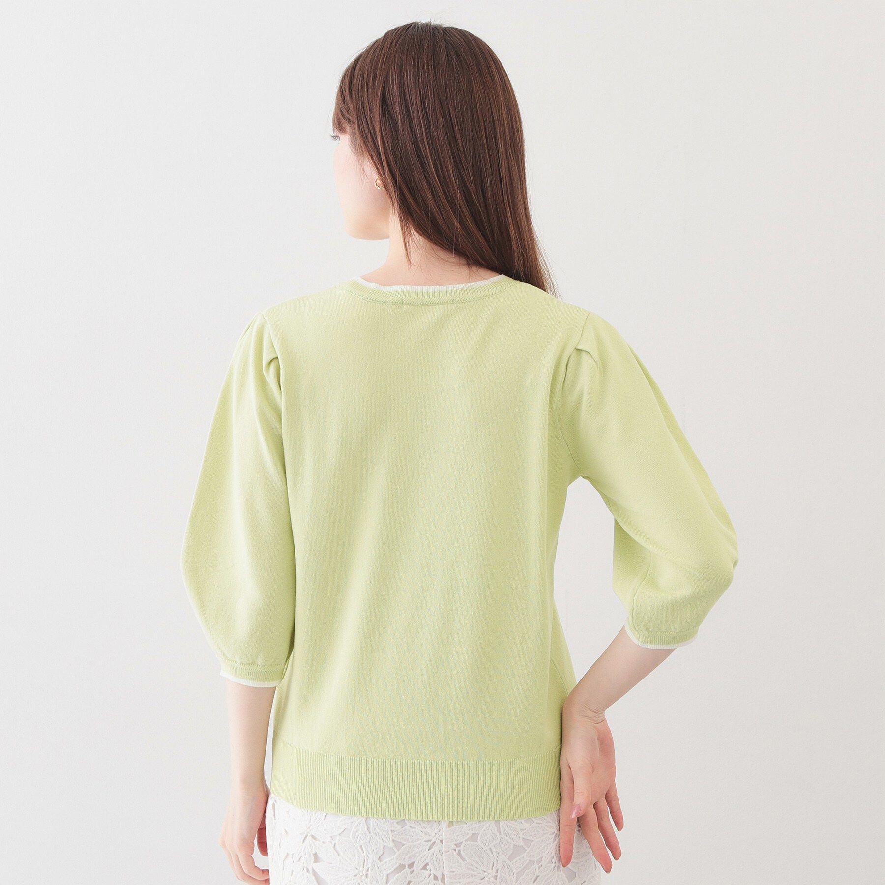 index「クルーネック6分袖タックスリーブニット【洗濯機OK・UVケア】」|ニット・セーター|