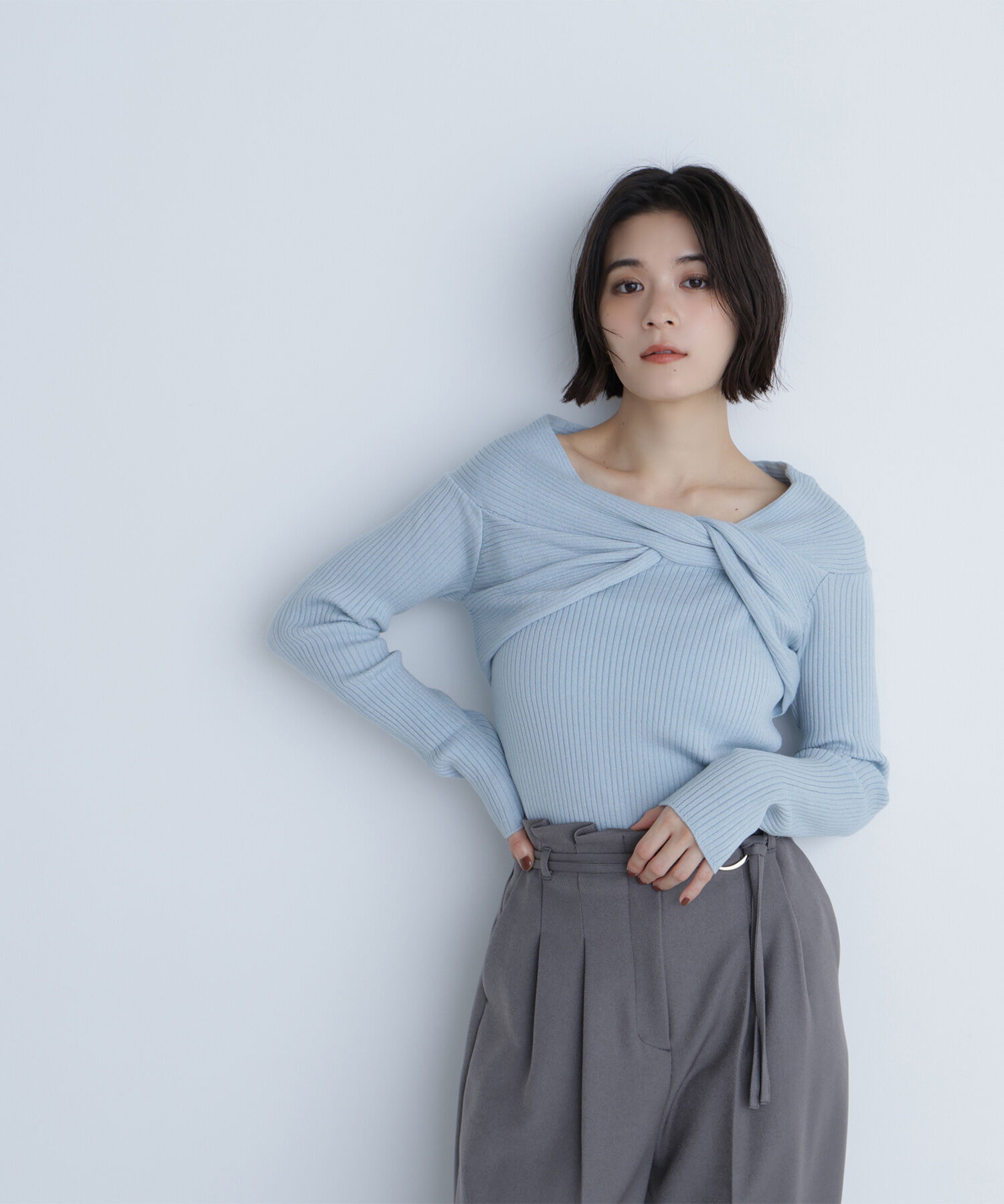  「ツイストラメリブニット」|ニット・セーター|ブルー