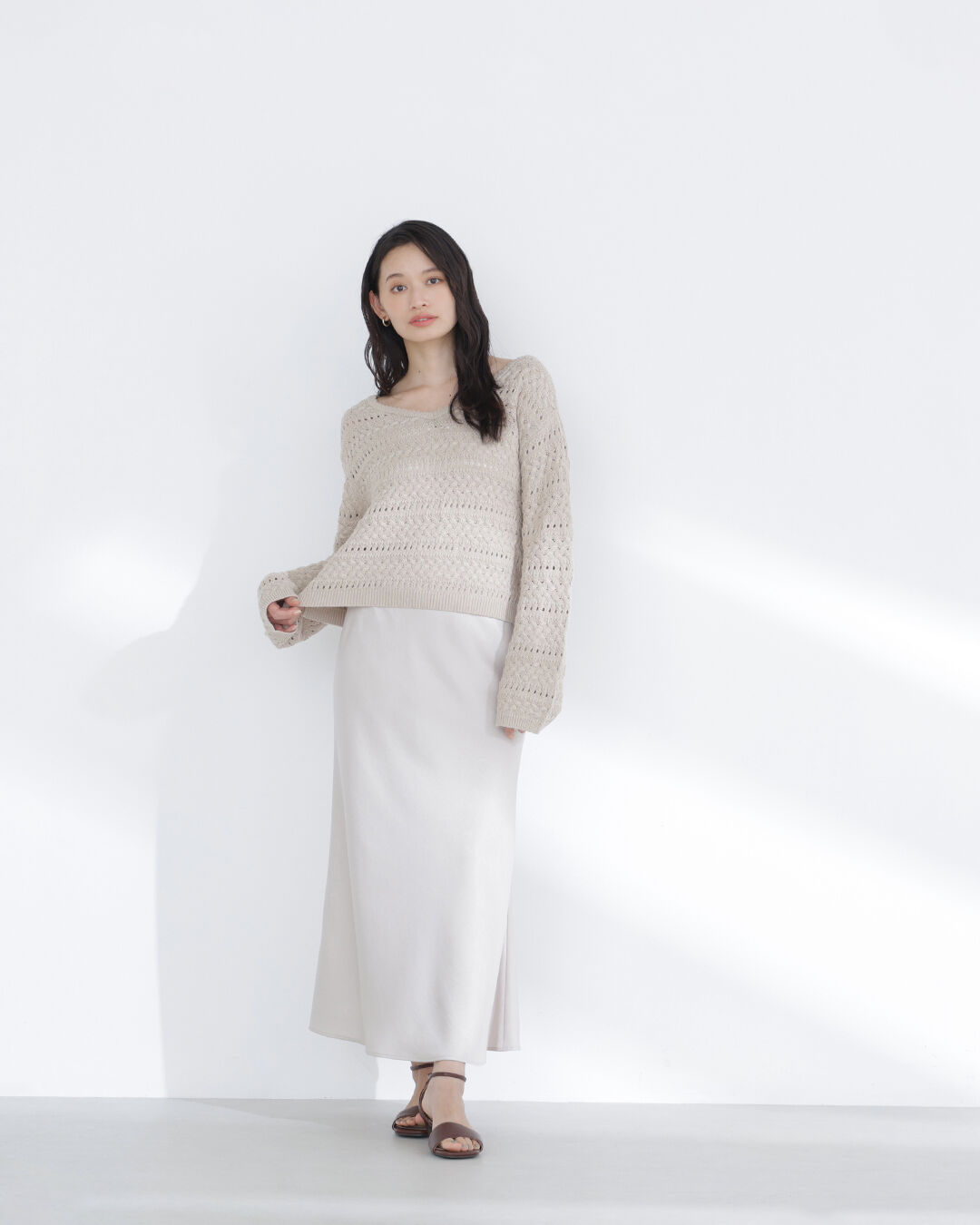  「Vネック透かし編みニット」|ニット・セーター|