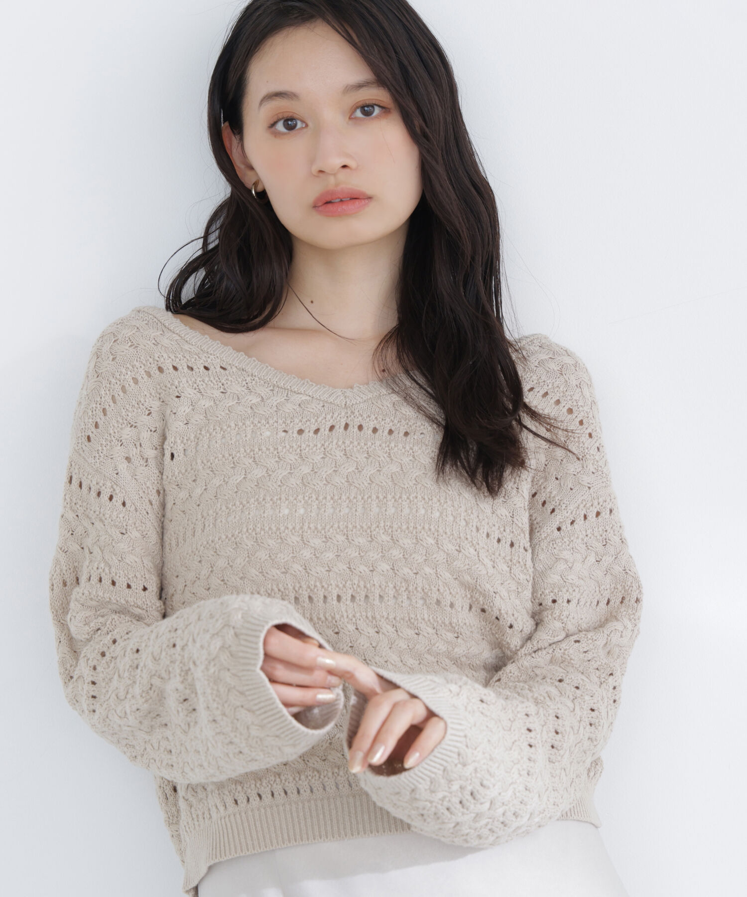  「Vネック透かし編みニット」|ニット・セーター|