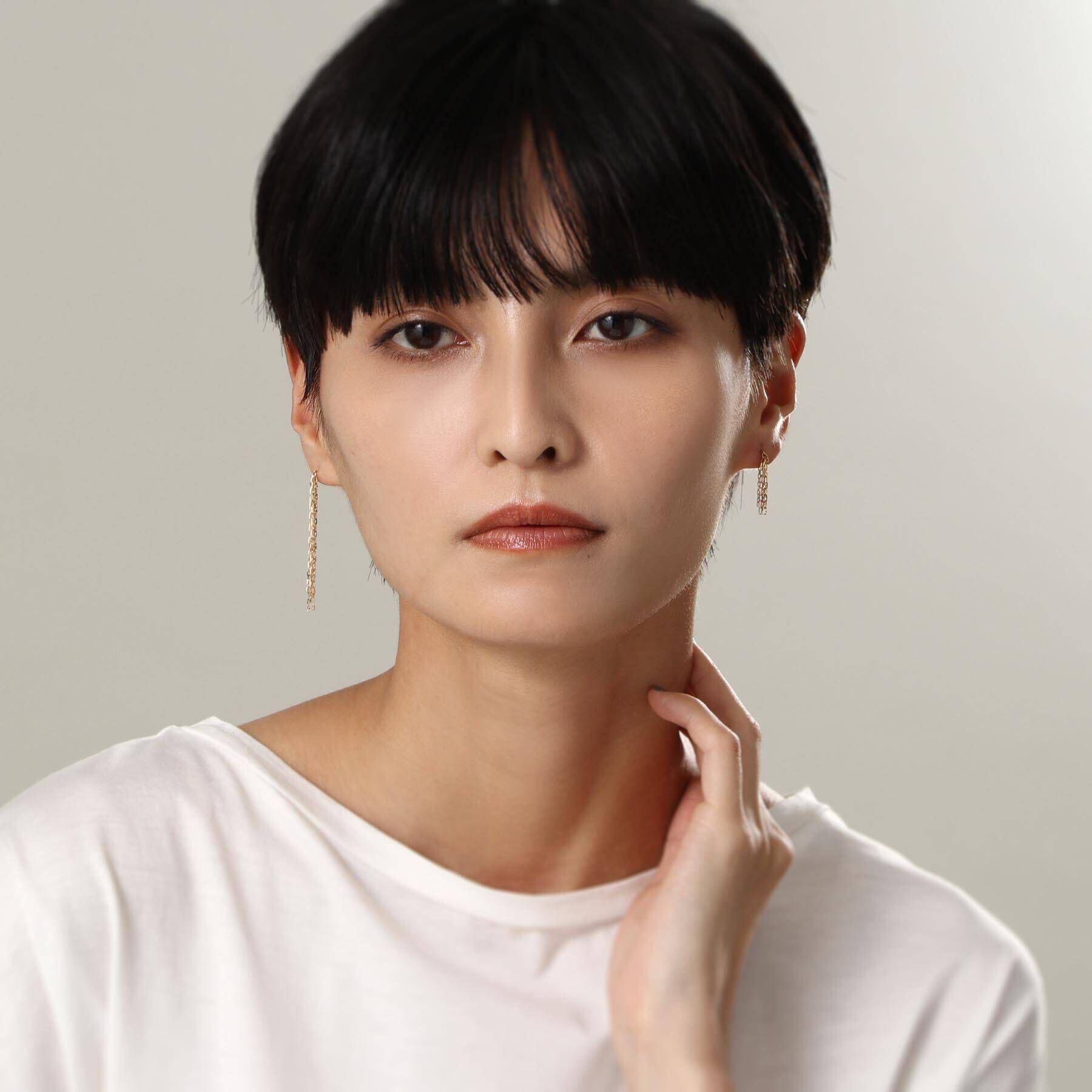 COCOSHNIK「K10チェーンフリンジ スタッドピアス大（片耳用）」|ピアス|