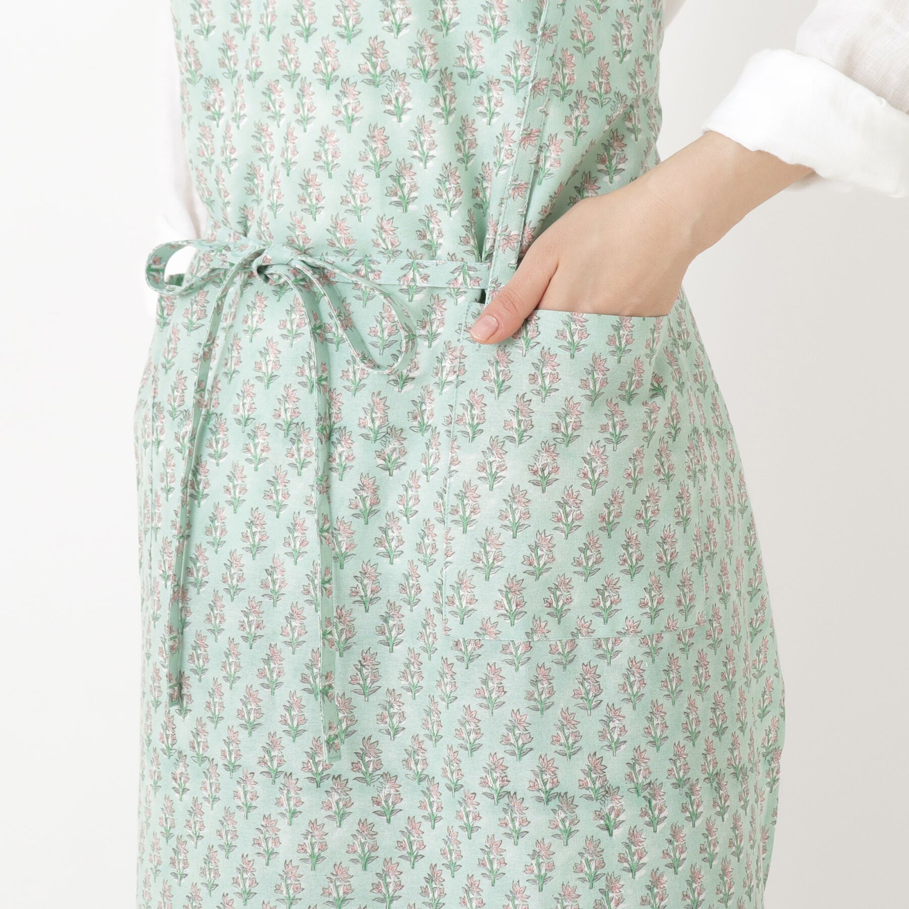 212 KITCHEN STORE「アナヤブロックプリントエプロン GR」|食器・キッチングッズ|