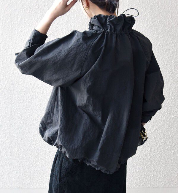 SHIPS any「SHIPS any:〈洗濯機可能〉ナイロン タスラン ギャザー スタンドカラー ブルゾン」|ブルゾン・スタジャン|