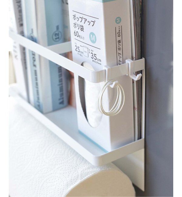 journal standard Furniture「《WEB限定予約》【tower/タワー】マグネットキッチンペーパー&ラップホルダー」|食器・キッチングッズ|