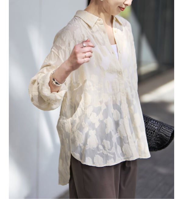 Spick and Span「《予約》HYU フラワージャガードシャツ」|シャツ・ブラウス|ナチュラル