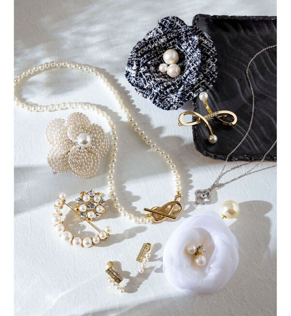 組曲「【好評につき追加販売・2セット】パールビジュー ブローチ」|ブローチ・コサージュ|