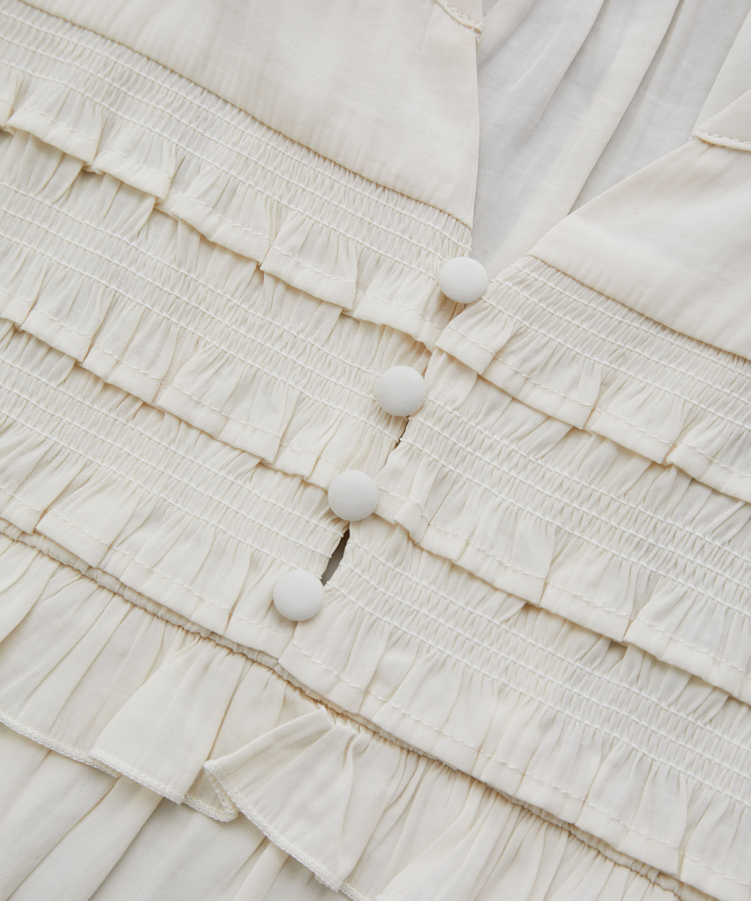 VIS「割繊シャーリングミニフリルブラウス/洗える」|シャツ・ブラウス|