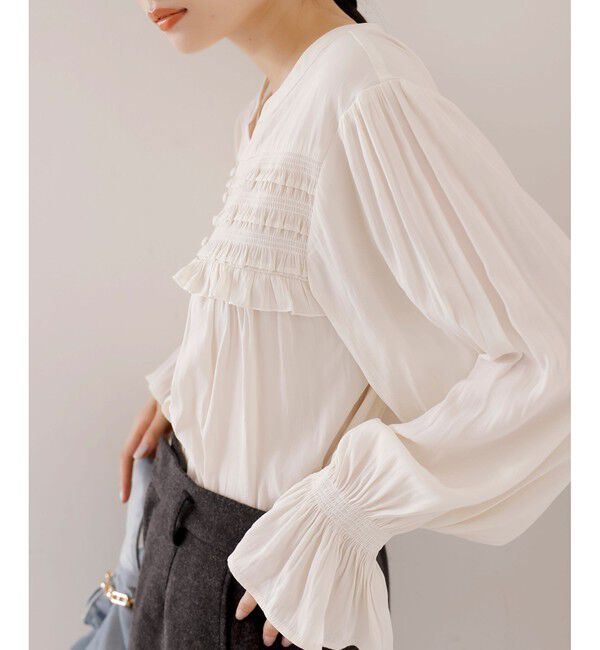 VIS「割繊シャーリングミニフリルブラウス/洗える」|シャツ・ブラウス|