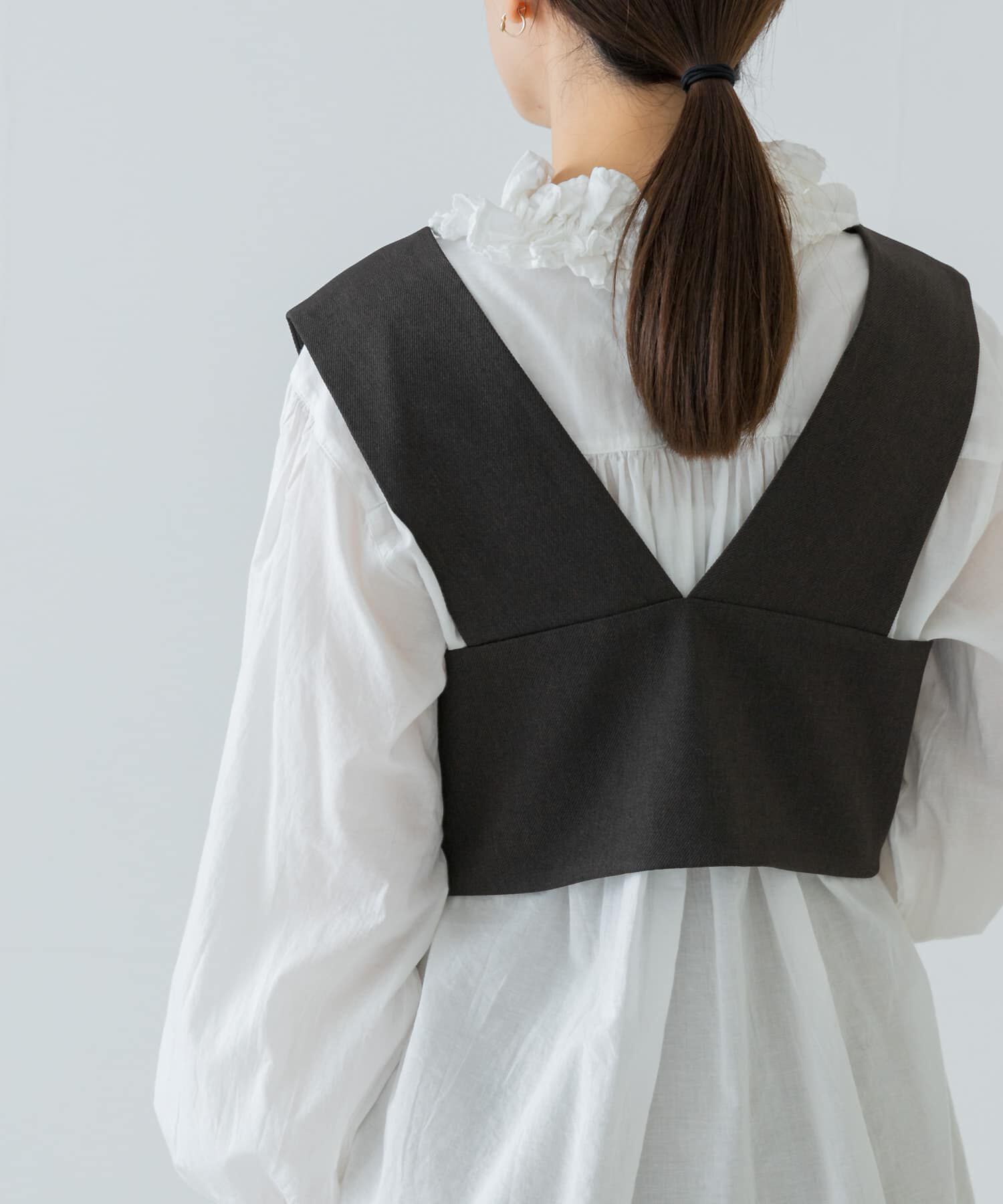 URBAN RESEARCH「Vネックショート丈ベスト」|ベスト・ジレ|